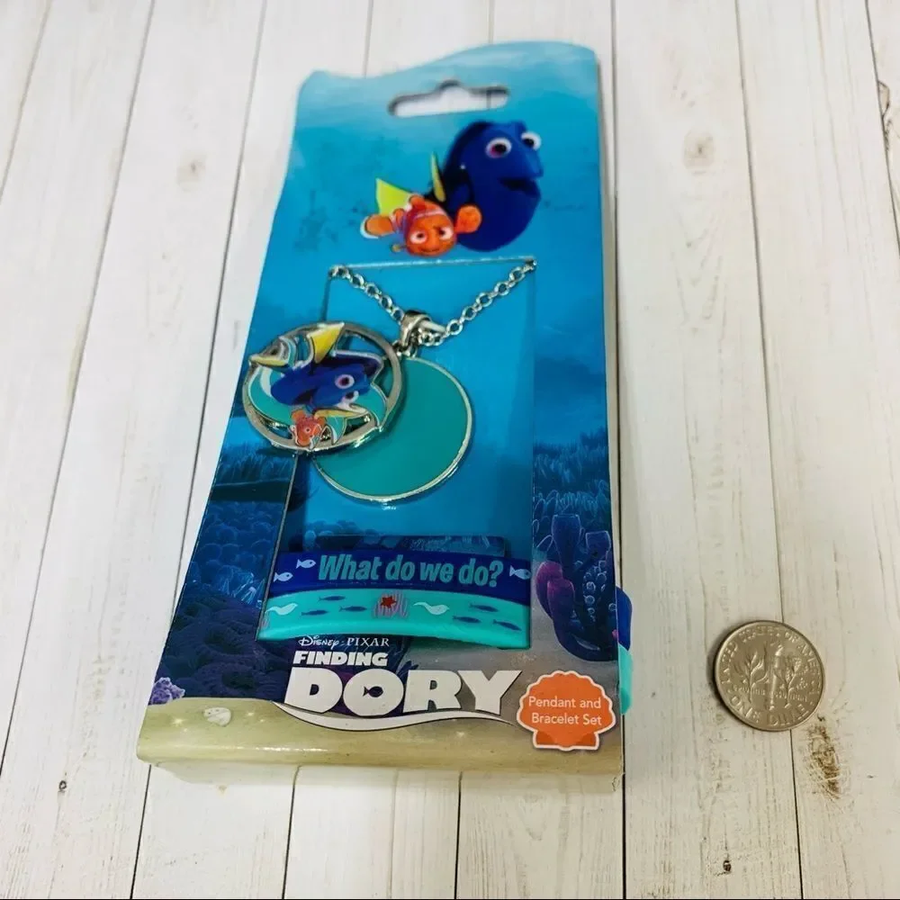 Disney Finding Dora Necklace Bracelet Set‎
